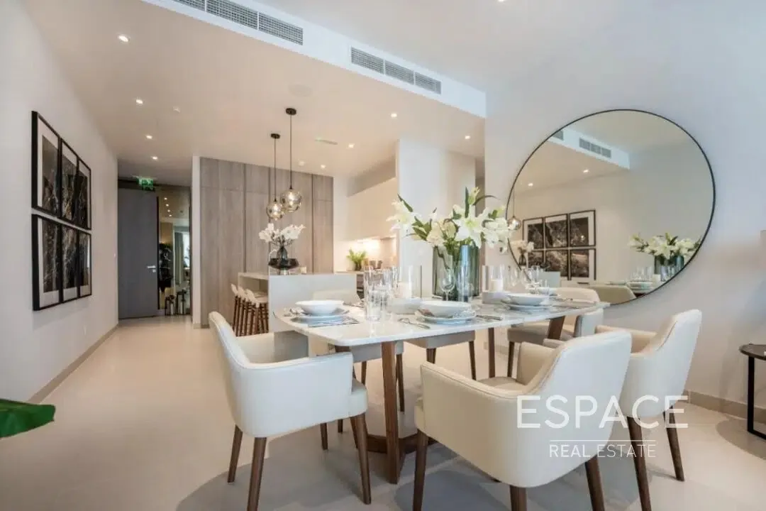 LIV Marina - Image 5